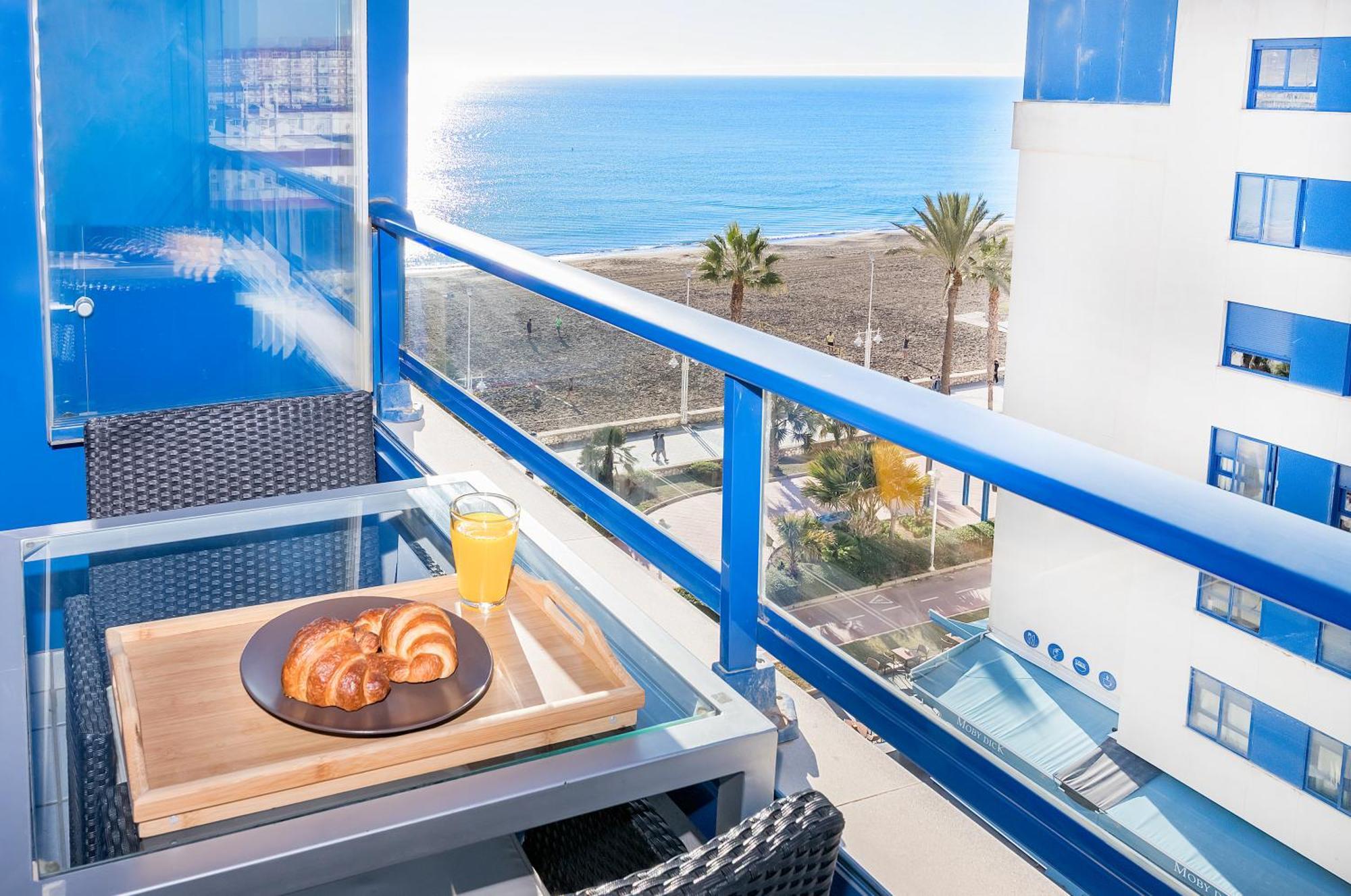 Appartamento Bhost - Pacifico Málaga Esterno foto