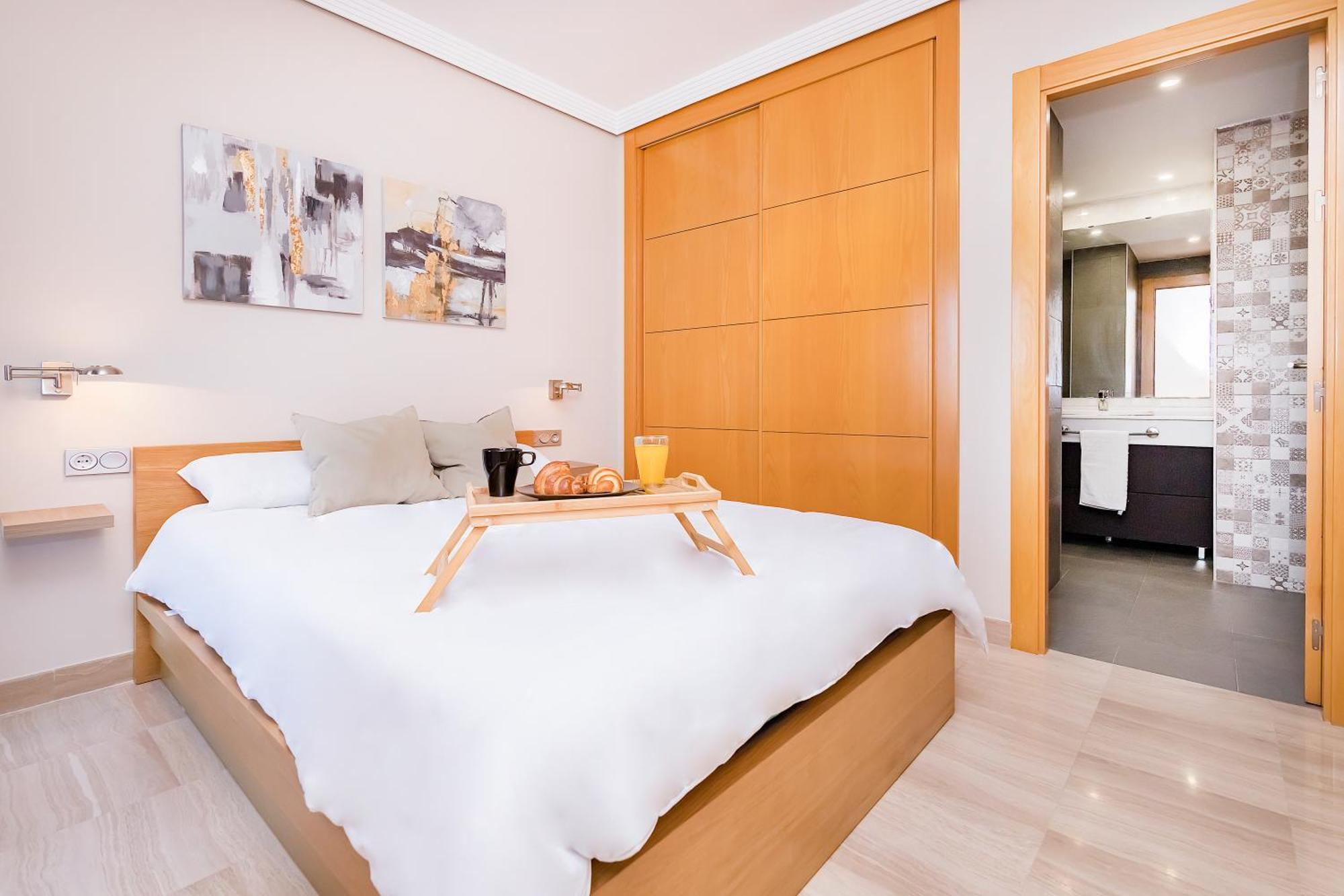 Appartamento Bhost - Pacifico Málaga Esterno foto