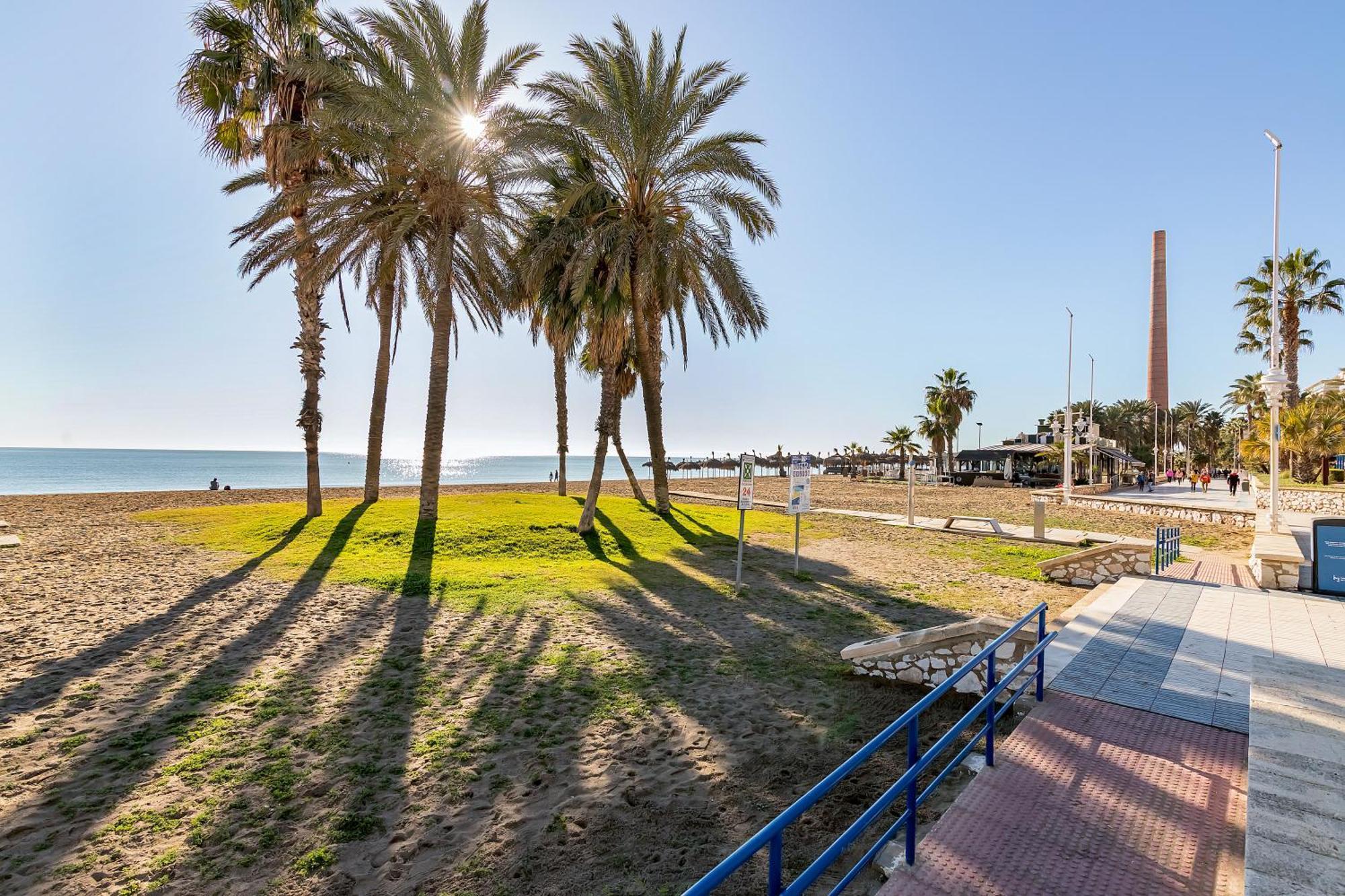 Appartamento Bhost - Pacifico Málaga Esterno foto